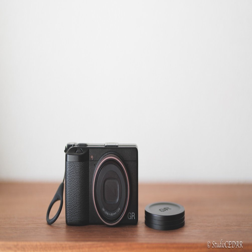 RICOH GR キズがあるのでジャンク ジャンク品】RICOH GR1Sレンズフード・フィルム付き！ ジャンク品