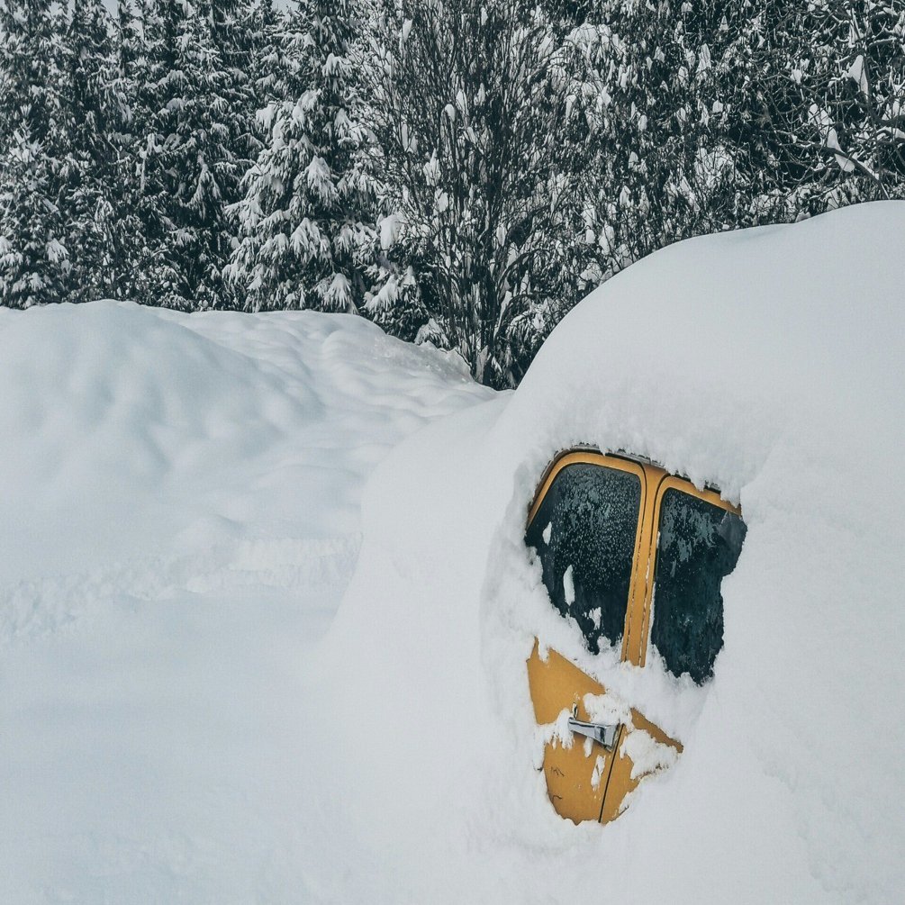 水上高原スノーリゾートへの道でスタックしかけた話。警報級の大雪だと