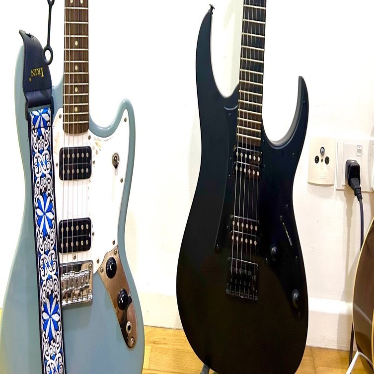 マレーシアとギター 4本目 Ibanez GIO GRGR131EX-BKF｜kagami
