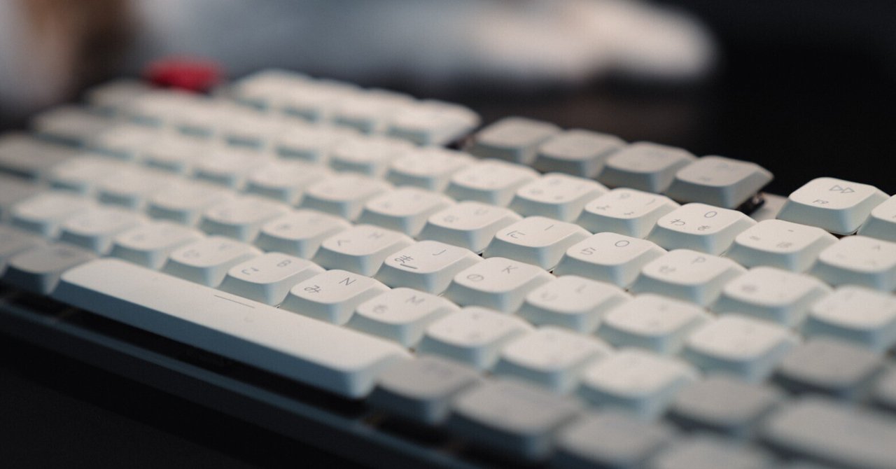 一目惚れ】レトロな色合いと現代の機能性を兼ね備えた逸品-Keychron K1