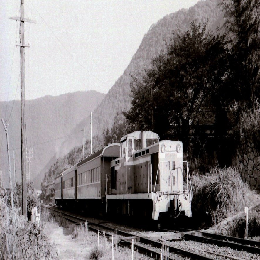 タブレット玉　片上鉄道　廃線 廃線】岡山産業遺構 同和鉱業片上鉄道 その2｜村上伸（Murakami_SHIN）