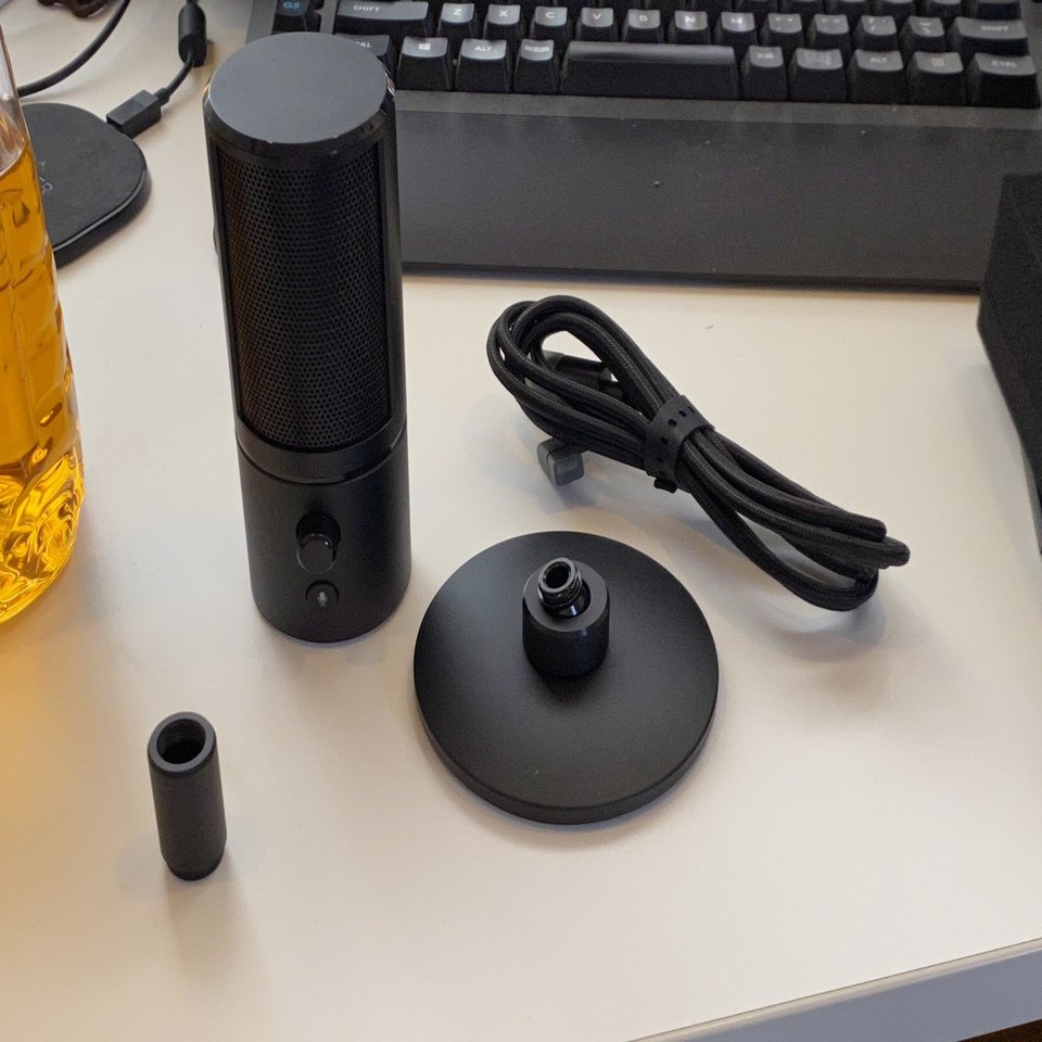 Razer Seiren Xを設置してみたので マイクの違いについて解説するおはなし ルミナスタジオ Luminous Studio Note