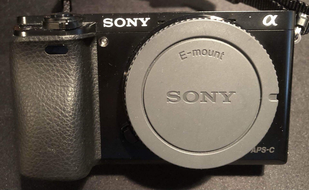 遅すぎる？ 新宿でソニーWバッテリー用充電器を購入し1999年とContarex