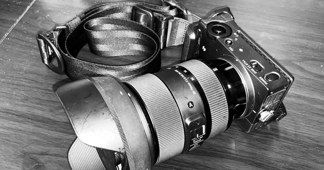 SIGMA fp + SIGMA 24-70mm F2.8 DG DN｜YAMAMORI Fumio