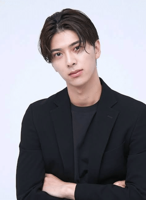 三浦春馬が生きているだとʕʘ‿ʘʔ｜彌生