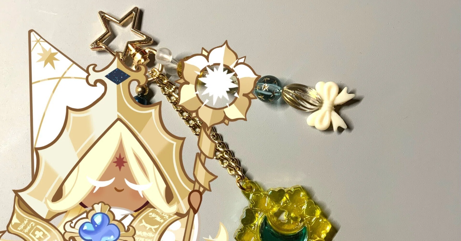 覚醒 ピュアバニラクッキー クッキーラン キングダム ガチャ アクリルキーリング 覚醒ピュアバニラクッキーの概念チャームを作る｜ソイチョコバー