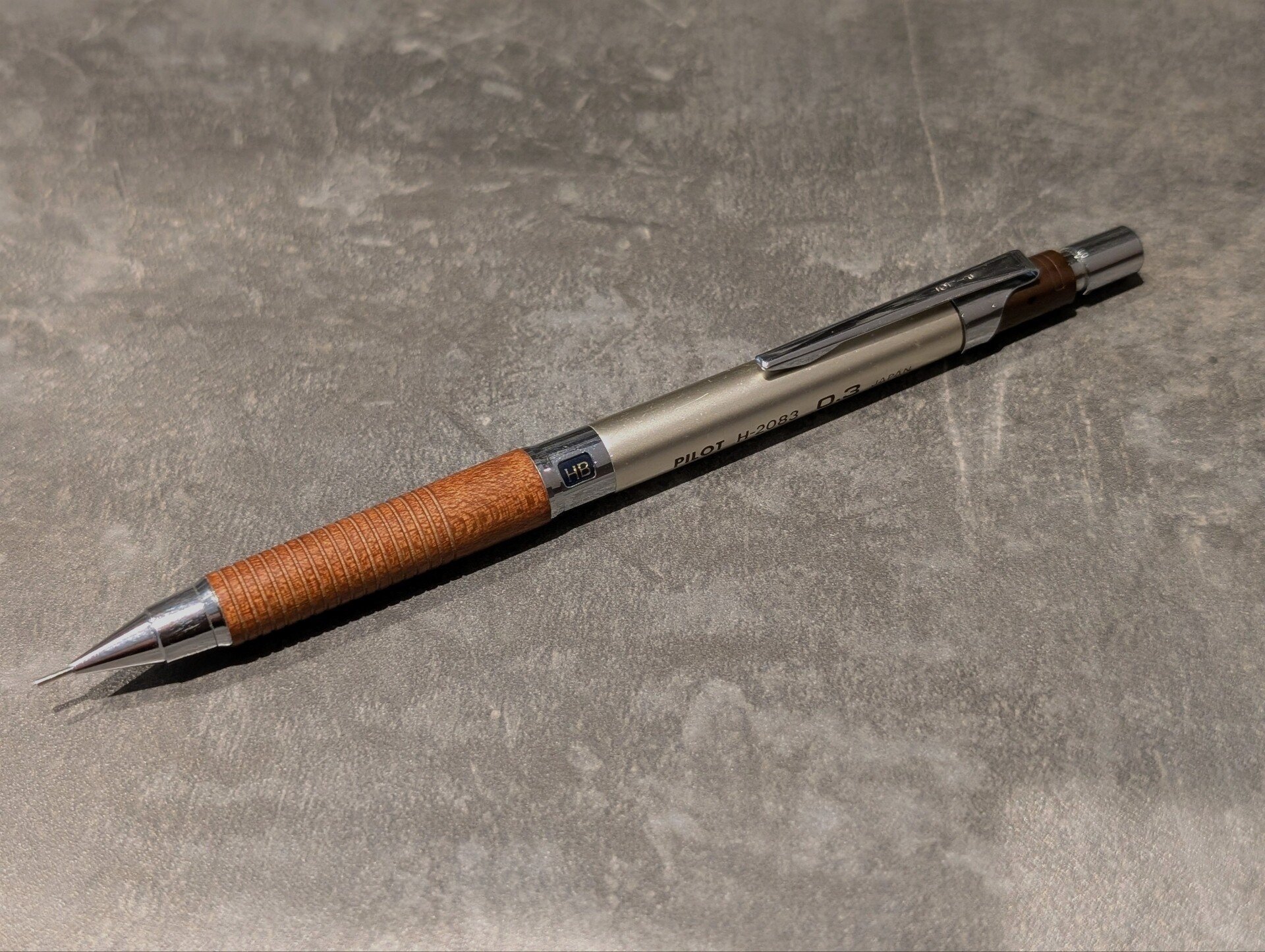 Twoonewood カスタムオレンズネロ｜mahojin