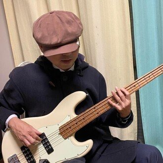 越川欣和 ：アイドルの世界観：音楽と哲学の言語化