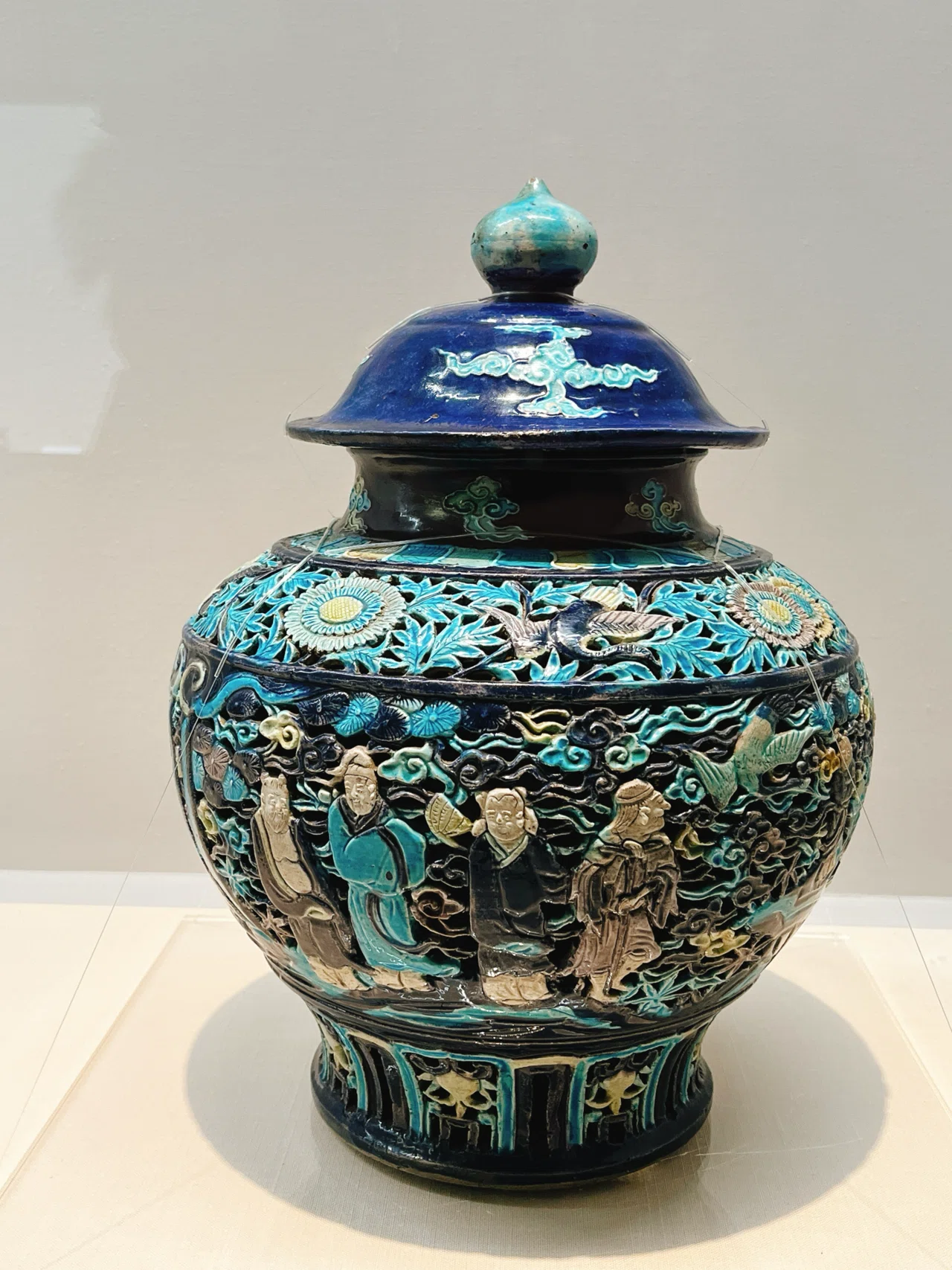 化学がもたらす美しさ「中国陶磁展 うわぐすりの1500年」松岡美術館