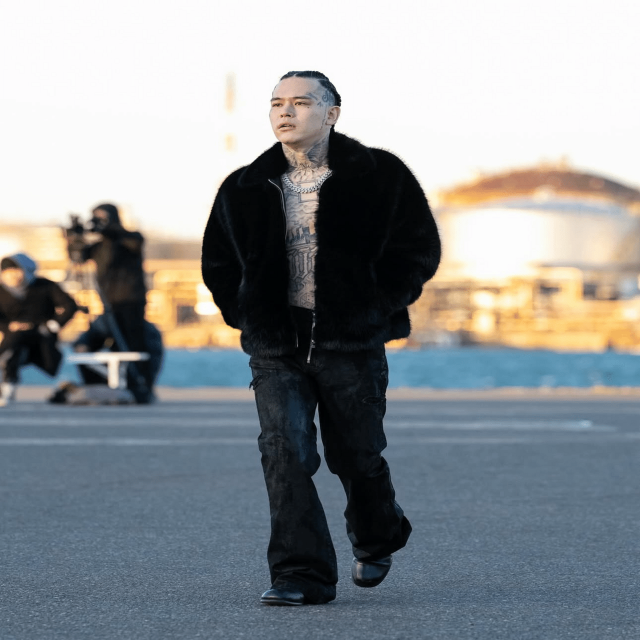 LAST NEST初のランウェイショー/T-Pablow,YZERR登場｜Article HIPHOP(ATH)