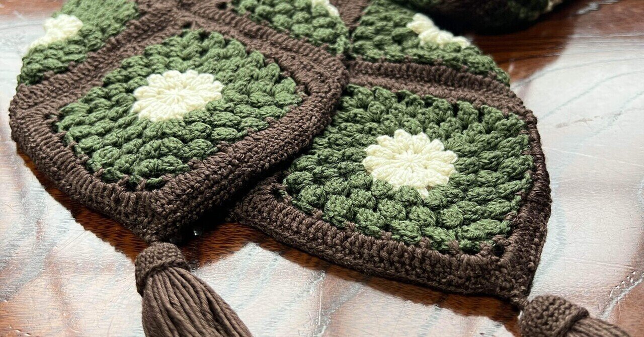 三國万里子さんのニット｜Toshiya