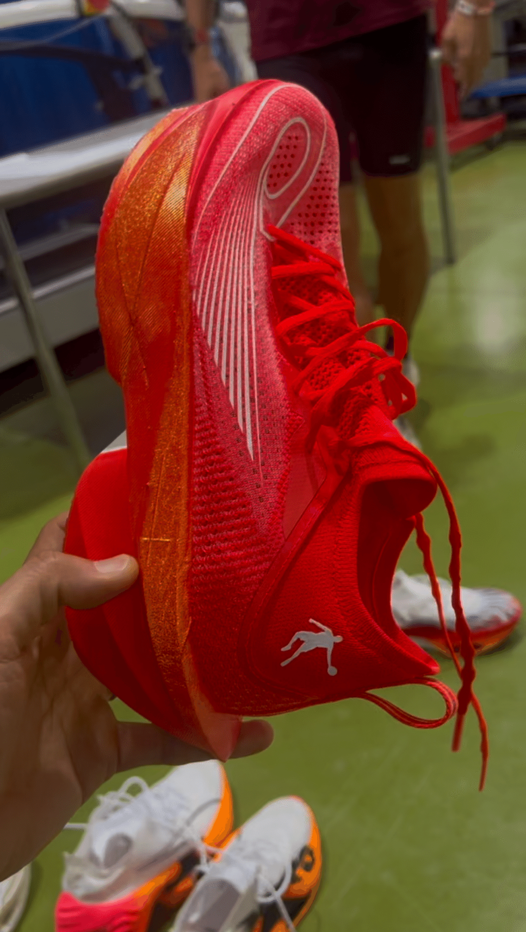 Lining Feidian リーニン FEIDIAN6 ELITE レッド