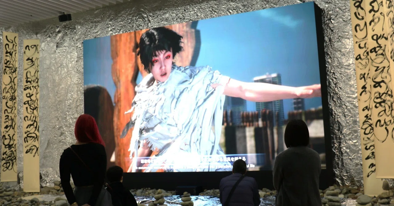 【現代アート インテリア 美術 オブジェ 】無題63(Untitled63) 没入」という体験 -[マシン・ラブ:ビデオゲーム,AIと現代アート] 01