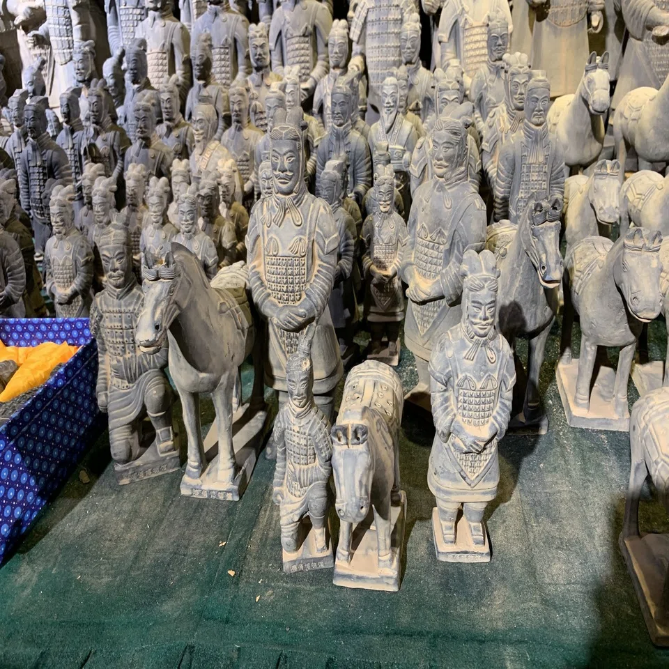 旅日記】シルクロードの旅、はじまりはいつも晴れ（3） ―西安・兵馬俑 