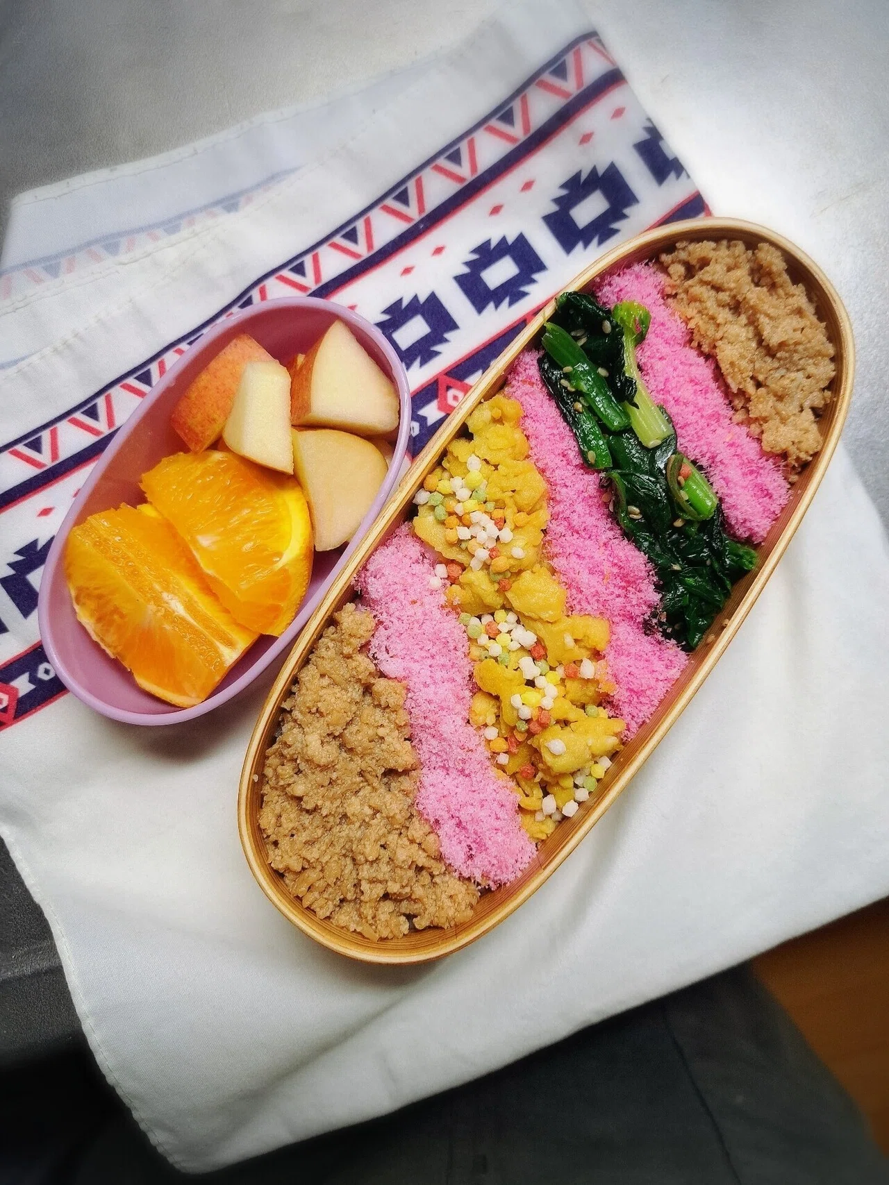 ミニ4色弁当