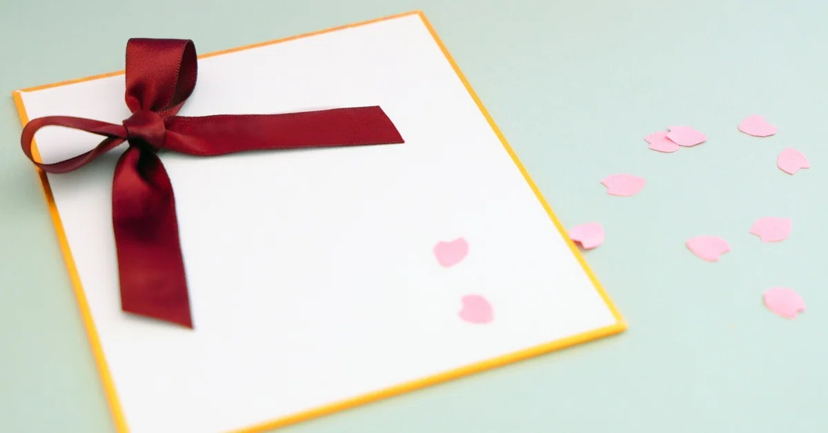 寄せ書きの手作りアイデア5選!おしゃれな無料デザインサイトもご紹介|【公式】互換インクの専門店ベルカラー