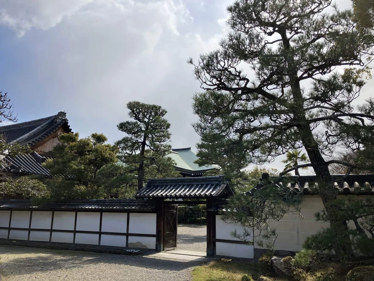 🔶私の好きな奈良：中宮寺 聖徳太子ゆかりの門跡尼寺 菩薩半跏像 天寿