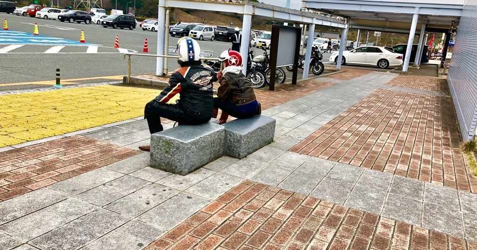 ライダーの後ろ姿がかっこいい Nobuto Tsutsumi Diary Note