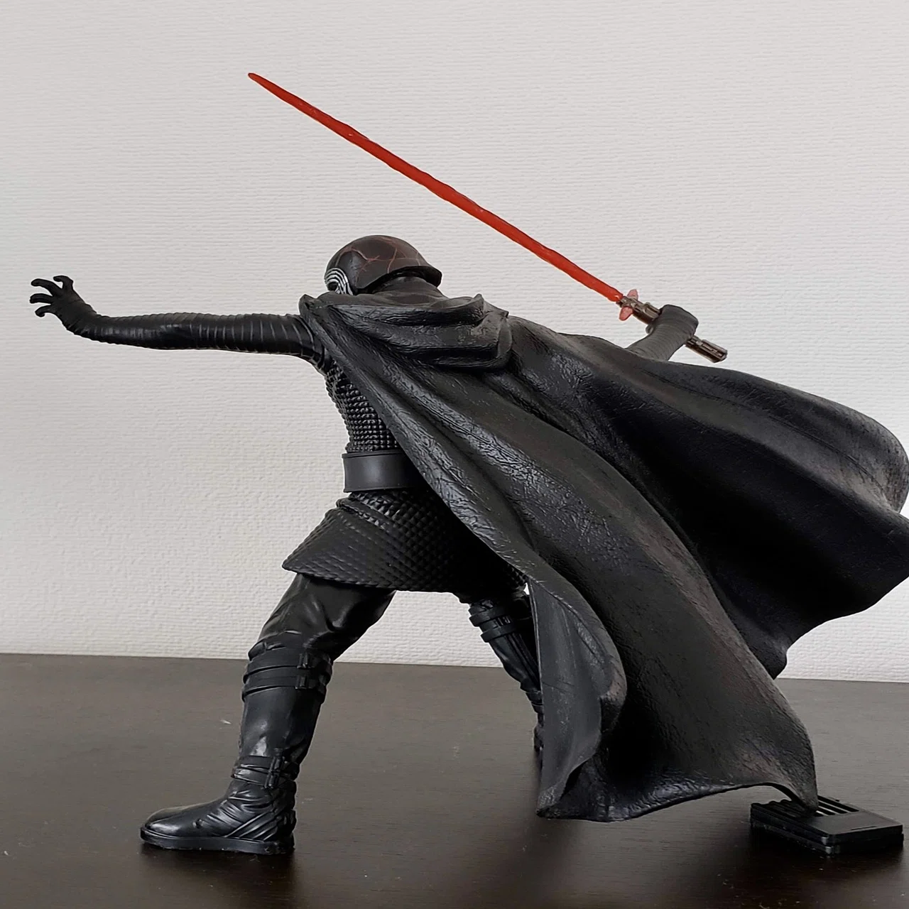 セガのプライズ製品「プレミアム1/10スケールフィギュア カイロ・レン