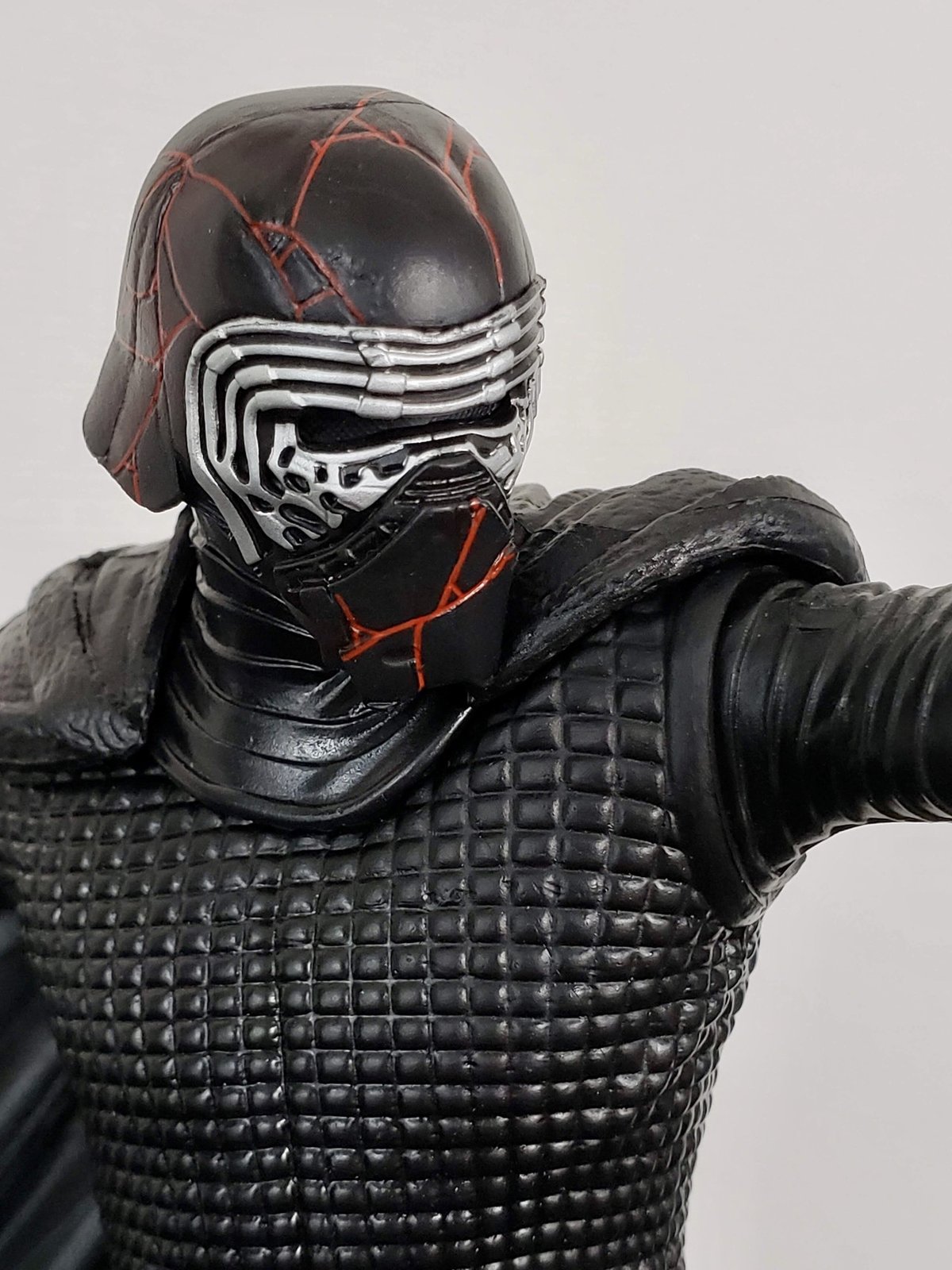 セガ スター･ウォーズ フォースの覚醒 カイロ･レン プレミアム1/10スケールフィギュア プライズ品 ggw725x Amazon.co.jp: スター・ウォーズ/最後のジェダイ プレミアム1/10