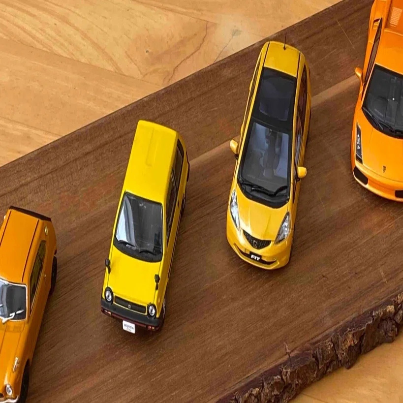 模型による大きさの比較 その2 車シリーズ(HondaZ、シティ、フィット