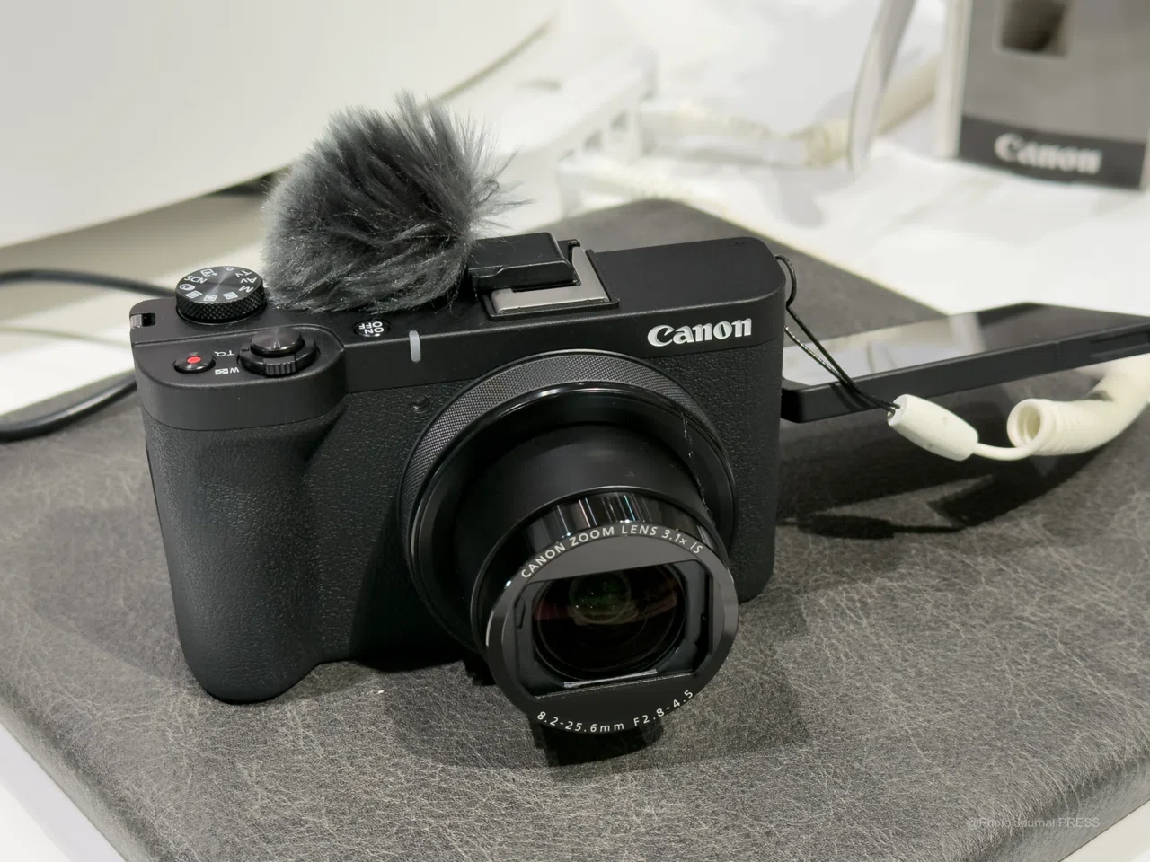 実機触る！キヤノン PowerShot V1 コンデジ！動画も写真もこれで