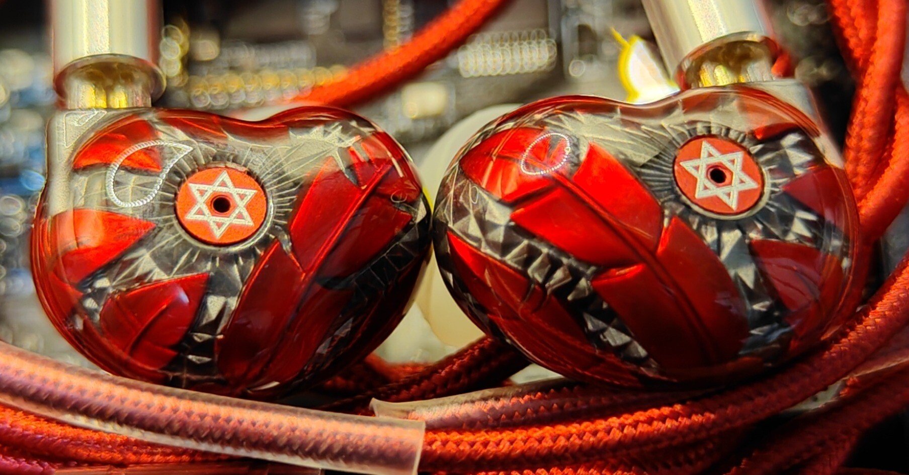 □ARTPICAL Lucifer 紹介｜イヤホンジャックと豆🐒@ポタオデ