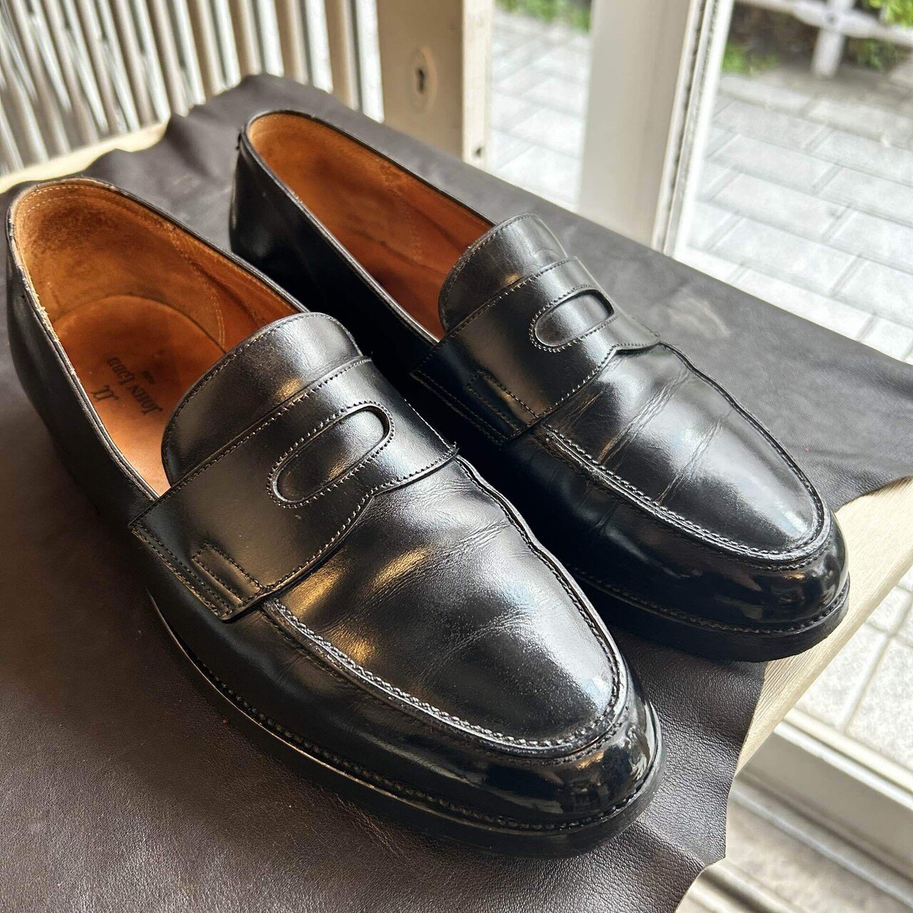 靴の思い出帳】第5頁 悪戦苦闘のペニーローファー｜ながたつ｜うつと