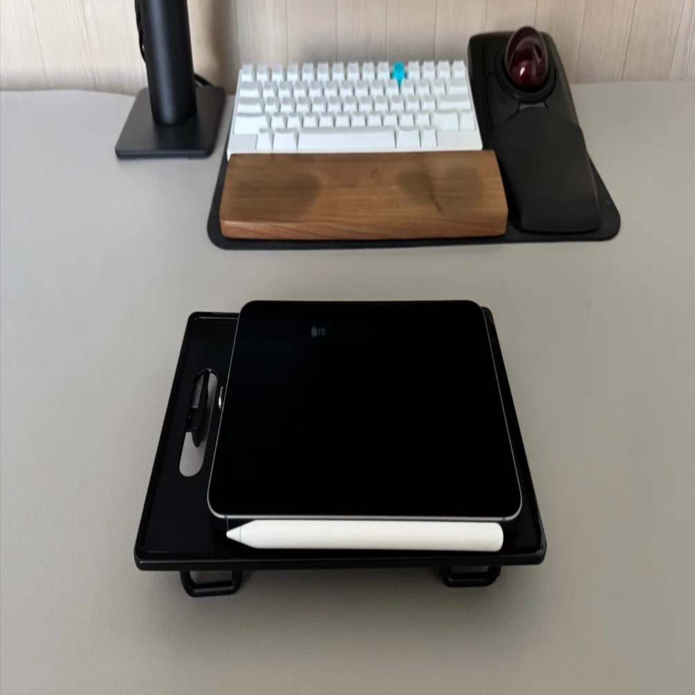 iPad miniの充電スペースをDIYしてみた｜置き場所を整える環境づくり｜KK