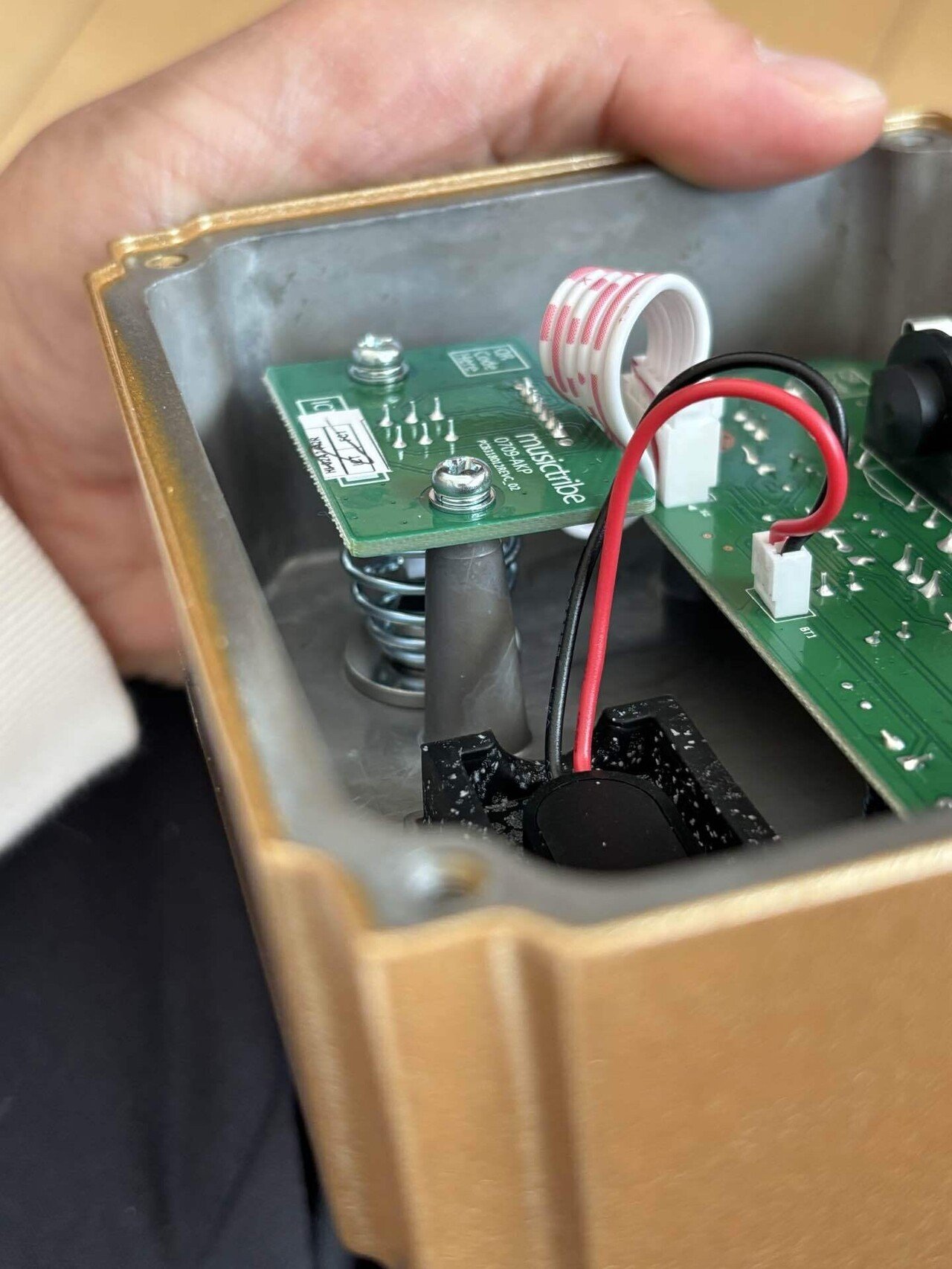 Behringer Centaur Overdriveを分解＆解説｜ケンタクロース(YSXL)