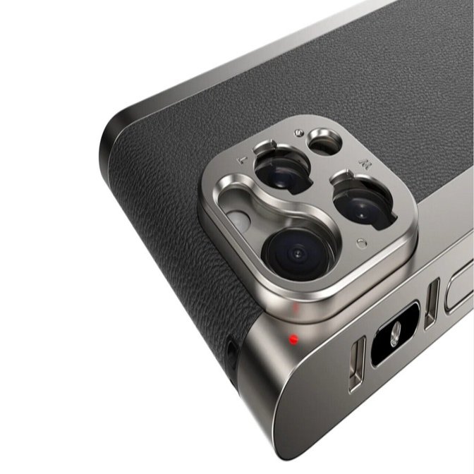 久しぶりにすごく欲しい iPhoneケースが出てきた、しかもXPANまで