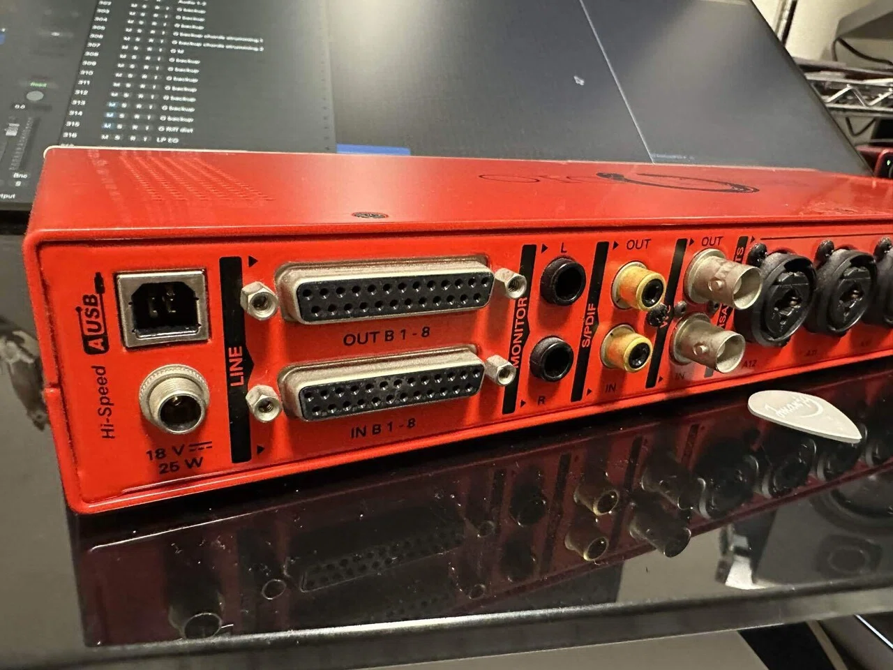 新しい道具 New Gear 】 オーディオインターフェイス Scarlett 18i16