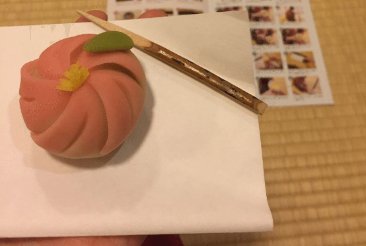 お菓子のいただき方 裏千家茶道 Hana Note お菓子のいただき方 裏千家茶道 Hana Note