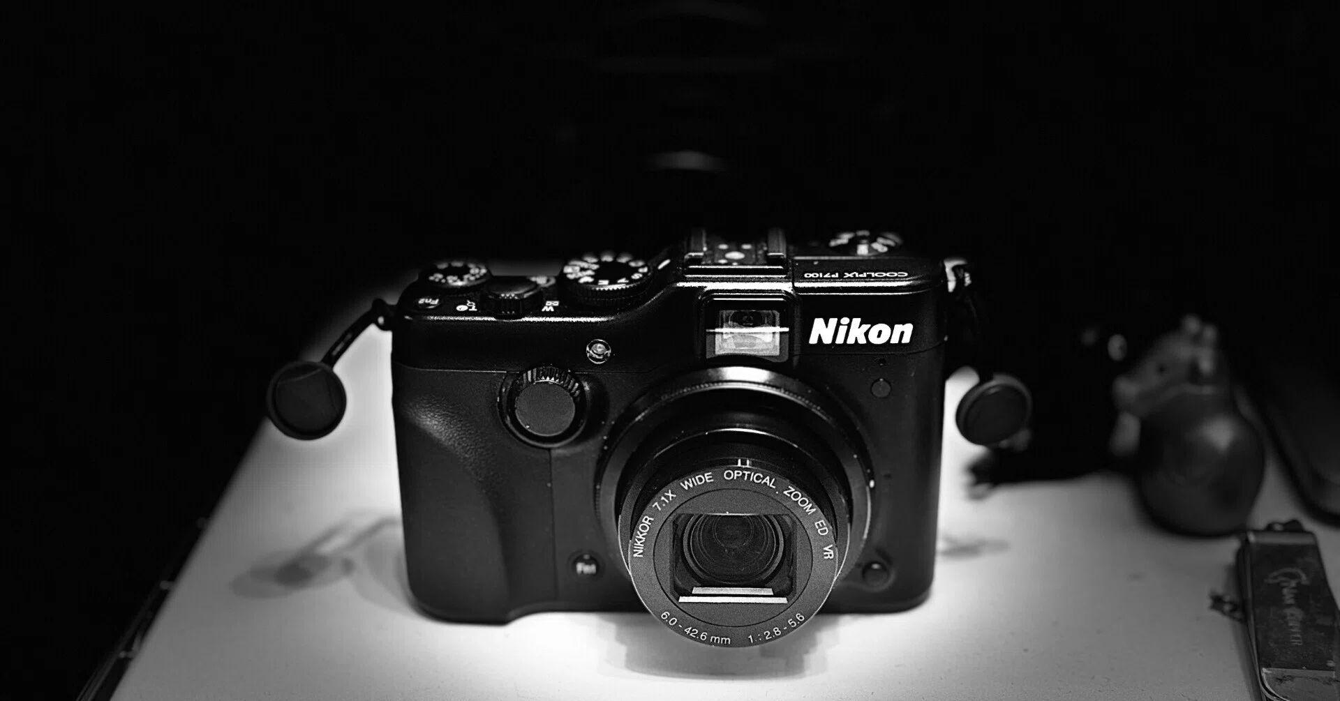 Nikon】P7100｜jaguar