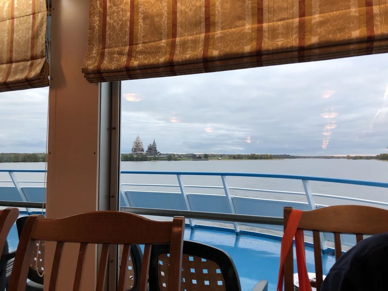 葦と湖と草原と木の教会。 -Kizhi island-｜MASA