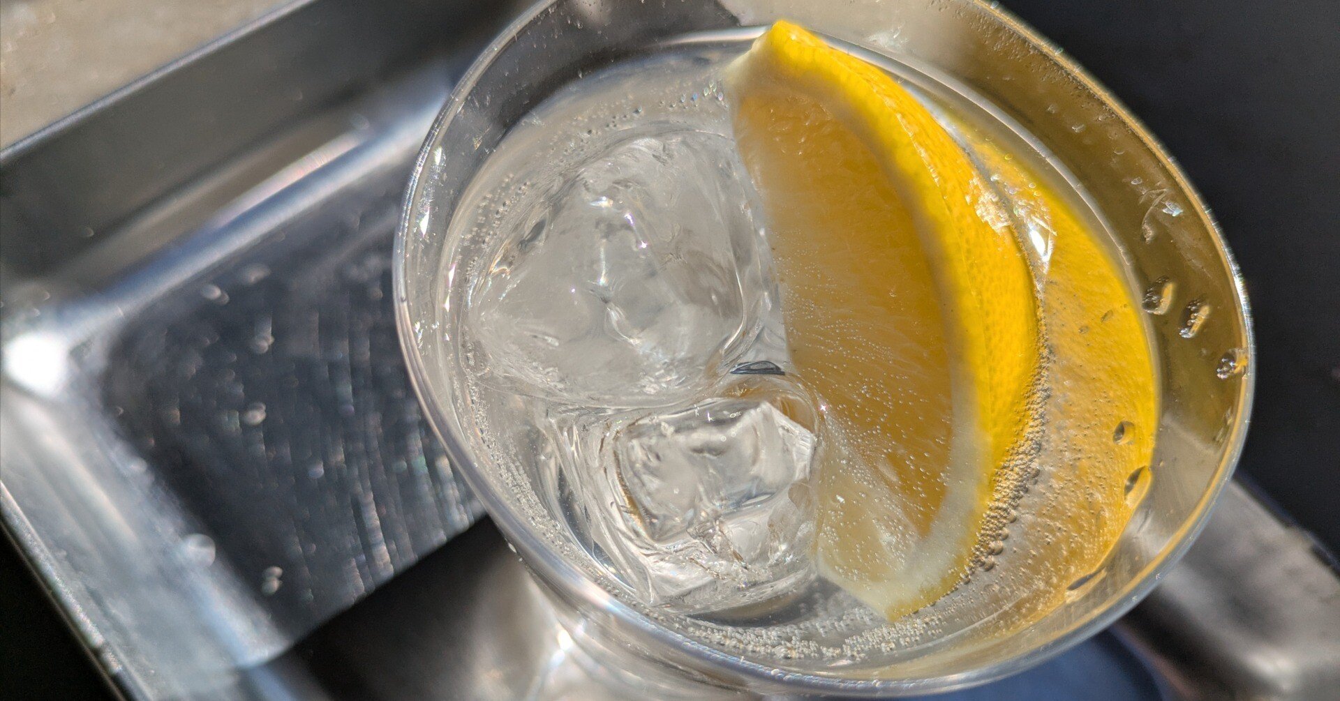 光ルモノに惹カレテ。｜tokeiya