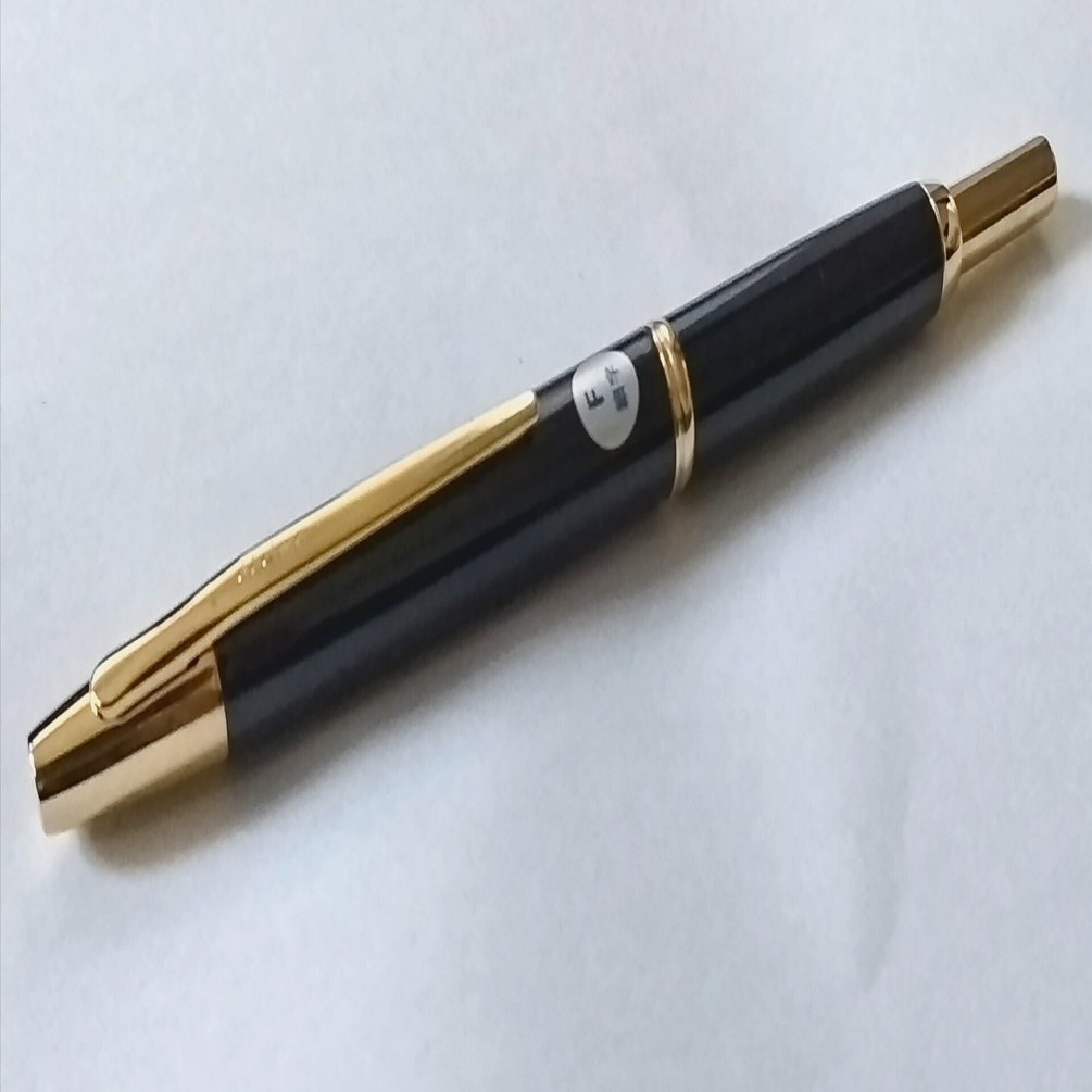 パイロット　PILOT キャップレスデシモ　ブラック　F パイロット キャップレスデシモF ゆるふわレビュー｜おしっこの匂い