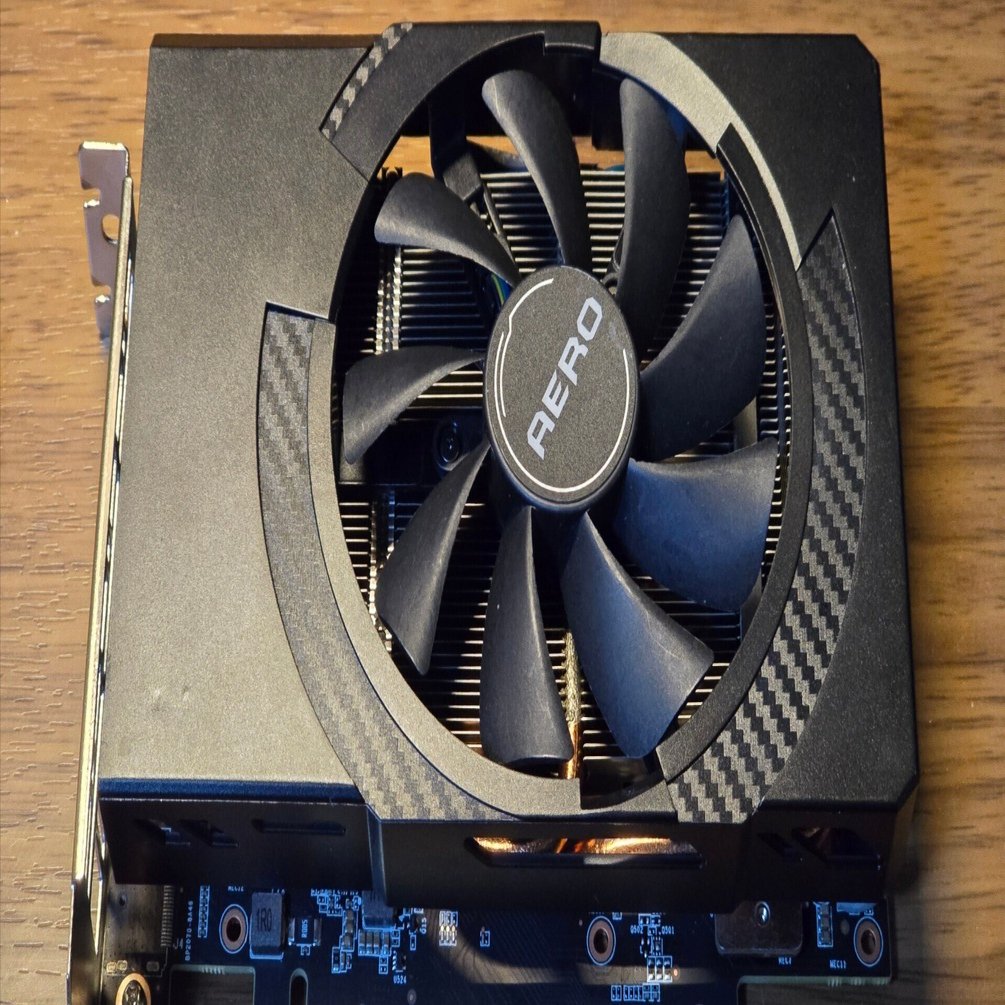 謎グラボ改めQuadro RTX 3000 Max-Q Designを静かにさせる｜keikei