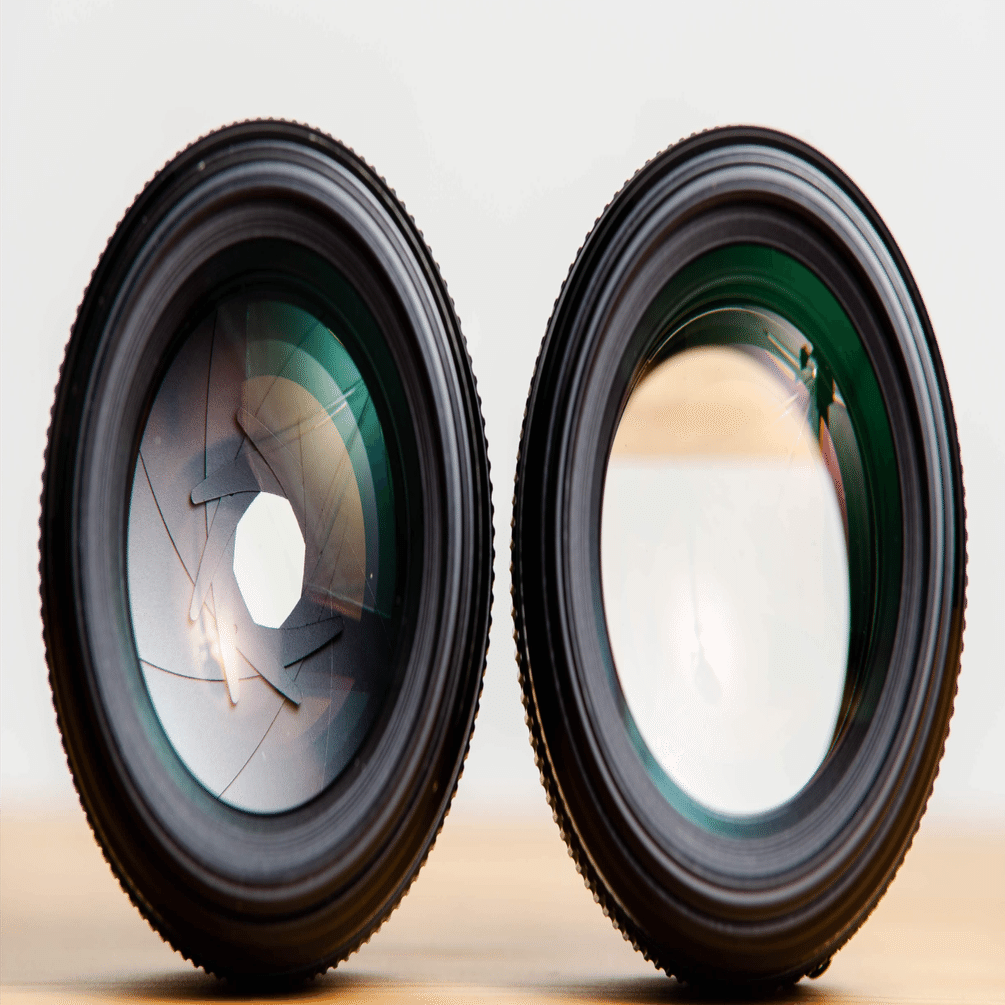Canon単焦点レンズ、ズームレンズ、SONYズームレンズ ソニー F2.8 大三元ズームレンズ 第2世代になってどれだけ軽くなった？
