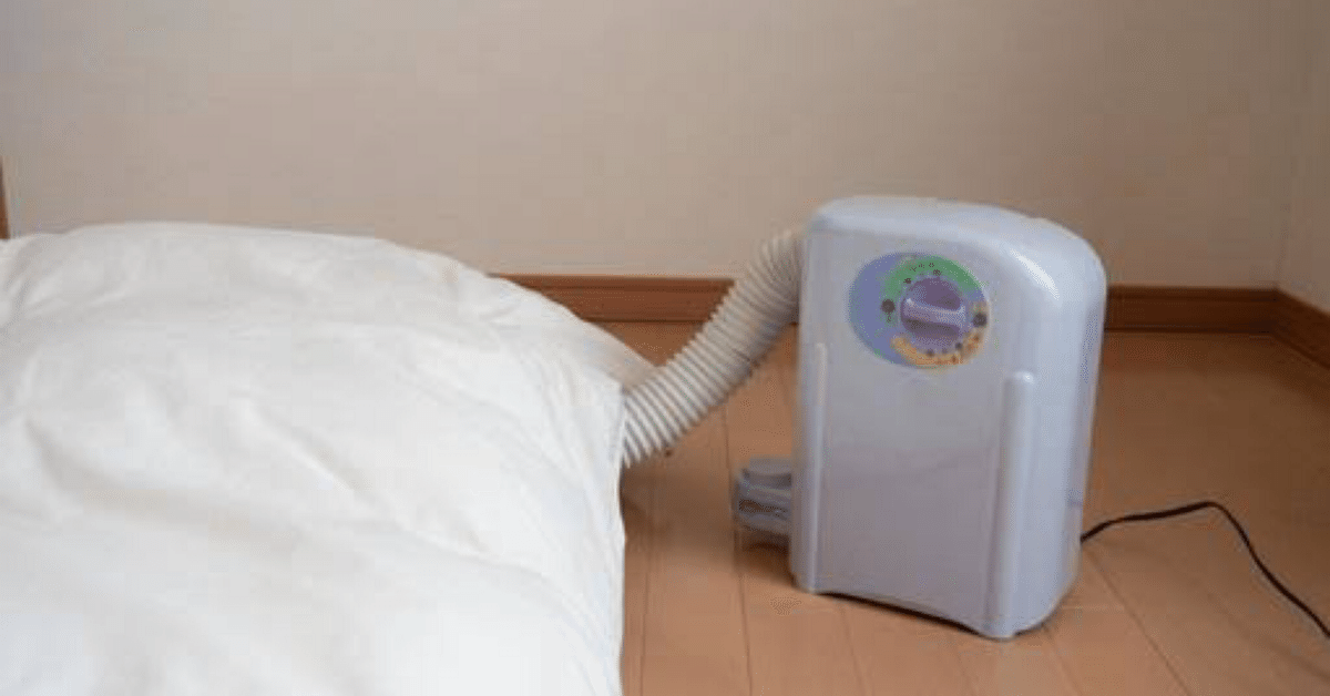 【10％OFF】 ホワイト ふとん乾燥機 75℃の温風でダニ退治 煩い 8段階タイマー タイムセール