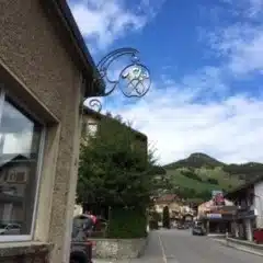 Frau Schnitt