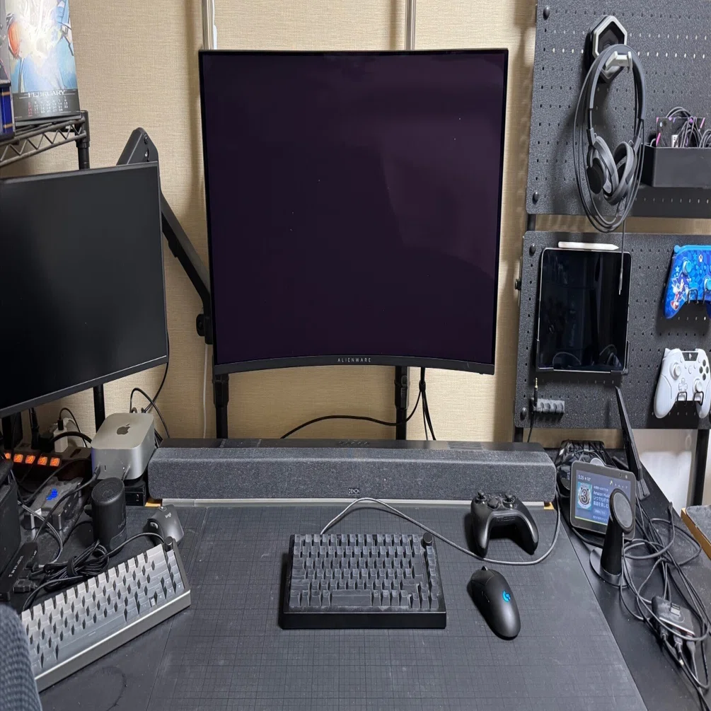 PCモニターとサウンドバーですっきりゲーミング環境をつくろう！ eARC 