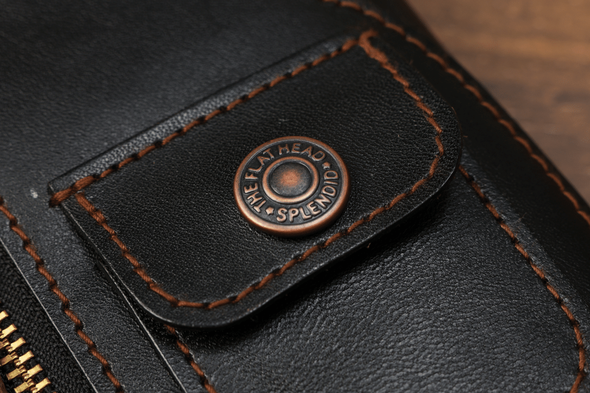 THE FLAT HEAD レザー製長財布 カードポケット付き THE FLAT HEAD レザー製長財布 カードポケット付き THE FLAT