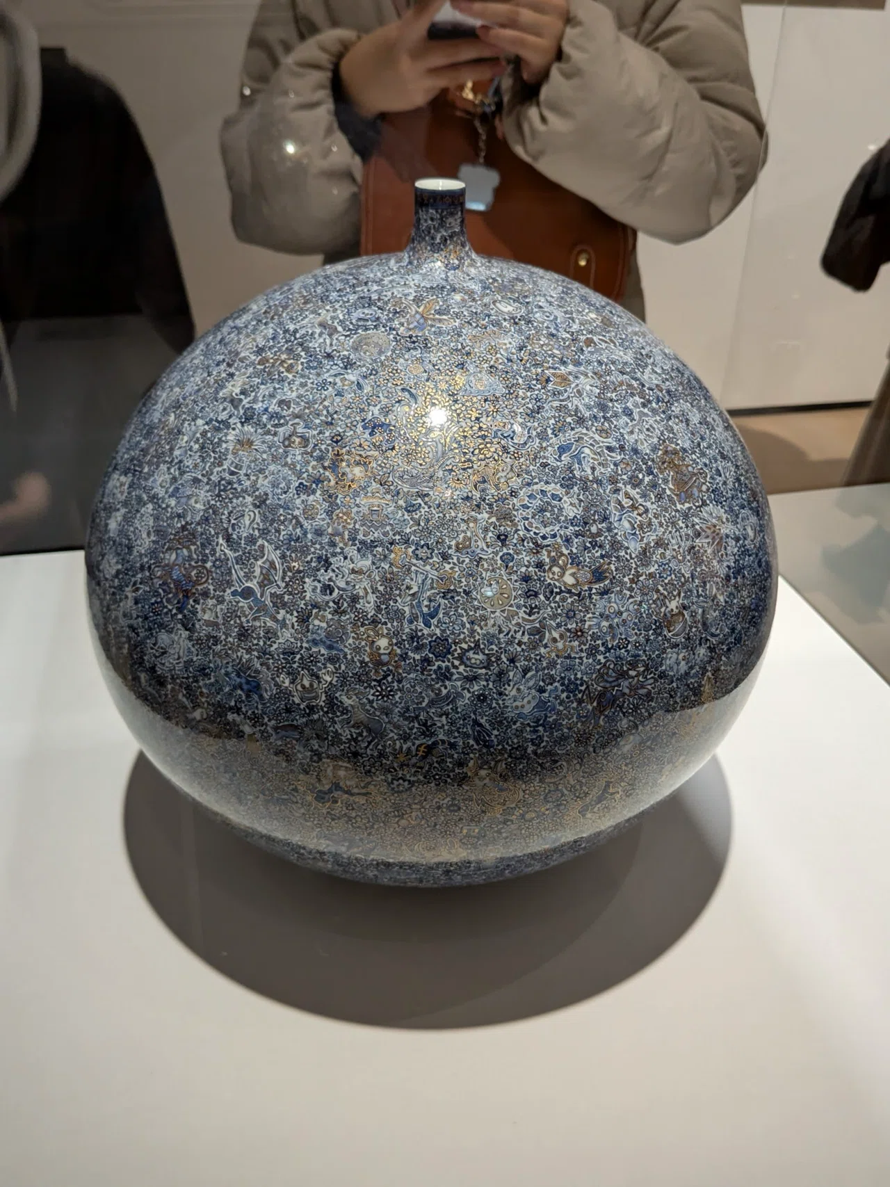 作家もの　大きな一点物帯留特集　純銀と縞瑪瑙　浮かせ彫り　ボタニカル いまさらすみません】ポケモン×工芸展 印象に残った作品 4選｜muttni_k