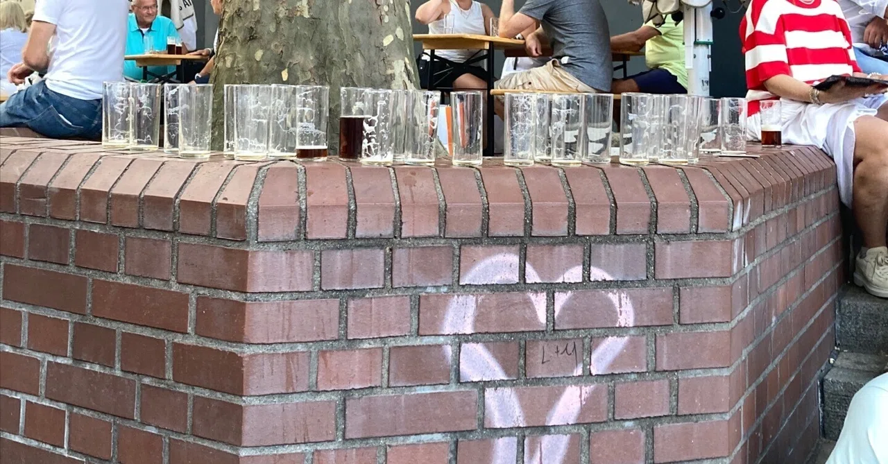 ビールコンテナ　シューマッハ　ドイツ ドイツ(3) さあ街でビールを飲むぞ (24.09.02-09.20ビール旅）｜Elliy