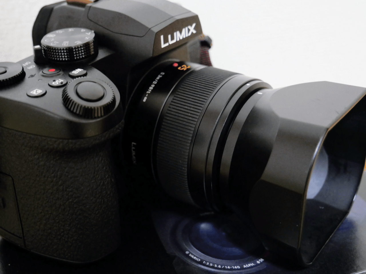 【おもち】LUMIX DC-G99DH キットレンズ（14-140mm）付 LUMIX G99Dというカメラのレンズキットを買いました｜ベッチ
