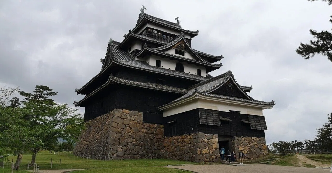日本100名城スタンプ】64.松江城｜STACK