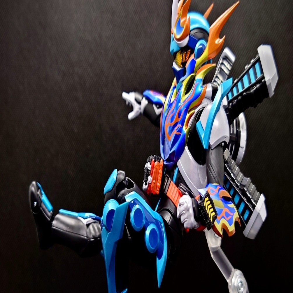 S.H.Figuarts 仮面ライダーファイヤーガッチャード レビュー｜こすもす