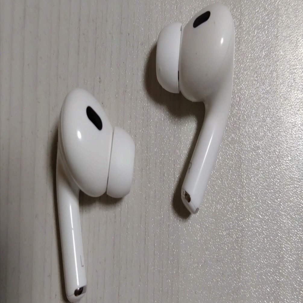 AirPods Proのその後～メニエール病から軽度難聴～｜松嵜 麗