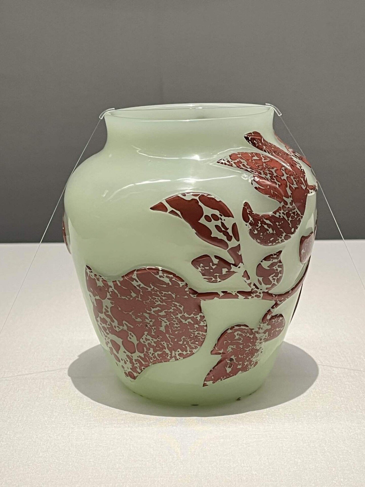 エミール・ガレ 憧憬のパリ(サントリー美術館)｜28(にわ)ノ烏